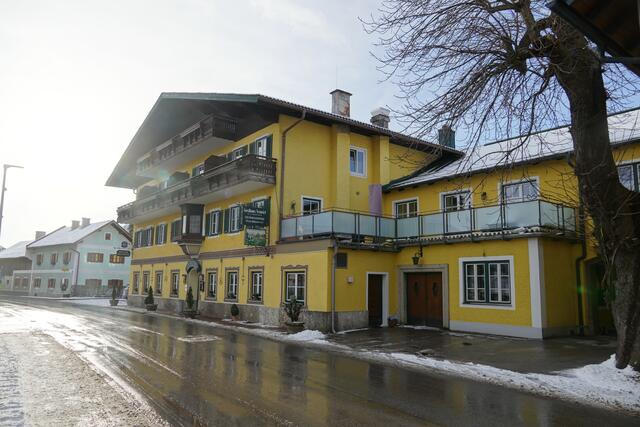Die Pressekonferenz der Partei MFG fand heute, am 16. Jänner 2024, beim Gasthaus Neuwirt in Wals-Siezenheim statt. | Foto: Emanuel Hasenauer