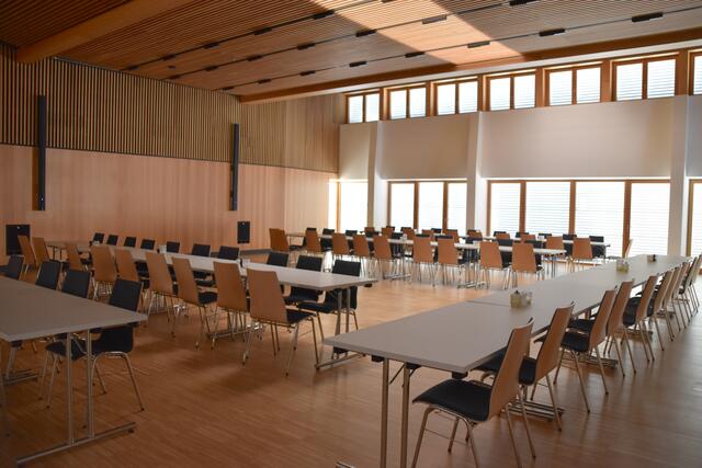Im umgebauten Mehrzwecksaal sollen 2024 wieder viele Veranstaltungen abgehalten werden.  | Foto: Barbara Fluckinger