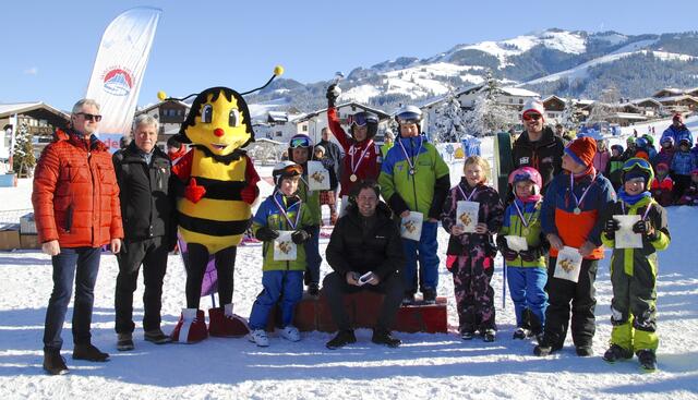 166 SchülerInnen nahmen an den Schulskitagen in Kirchberg teil. | Foto: Brigitte Eberharter