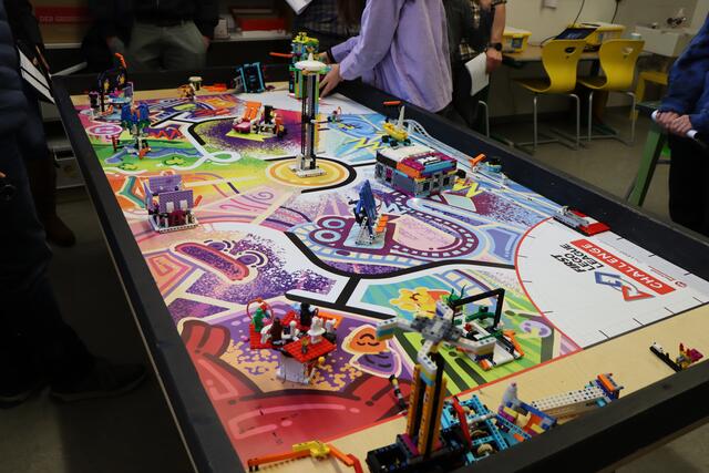 Die MS-Clemens Holzmeister ist die erste und einzige MINT-Mittelschule im Bezirk Landeck. | Foto: Celina Leitner