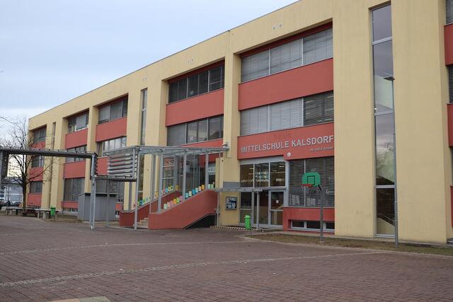 Die MS Kalsdorf lud zum Tag der offenen Tür und ließ in ihr Bildungsangebot blicken.  | Foto: Edith Ertl