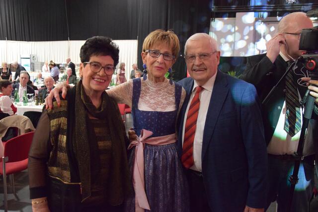Edna Christiana und Stefan, Korosec Ingrid (Mitte)