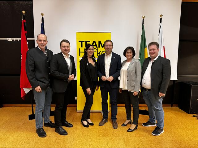 Vizebürgermeister Josef Lehner, NR Klaus Fürlinger, GV Marlene Hetzmannseder, Bürgermeister Markus Hofko, GV Monika Mairinger,Jugendreferent Fabian Tamesberger. | Foto: Team Hofko