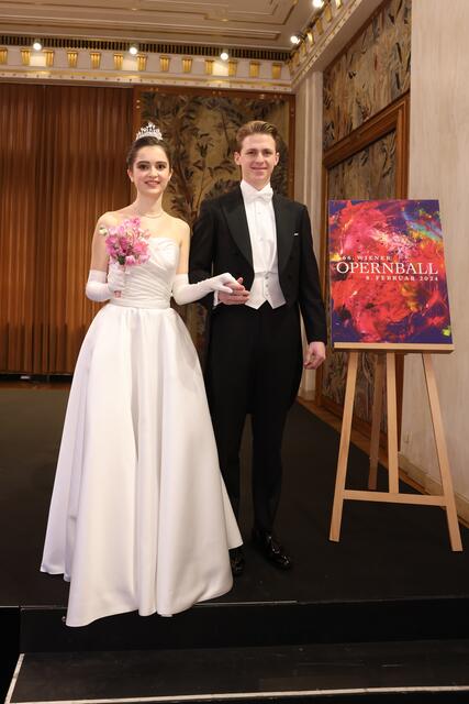 Bei der Präsentation der Tiara in der Wiener Staatsoper. | Foto: Katharina Schiffl