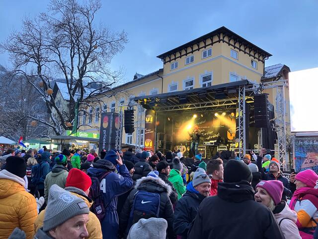 Partystimmung nach dem Rennen im Stadtpark