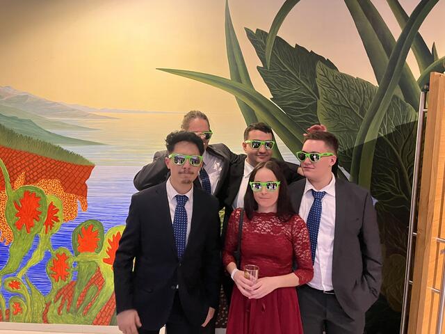 Auch die Gruppe der Burschenschaft Steinberg war zu Gast am Abschlussball und kann stolz behaupten zu Weihnachten 1000,00€ für die  Organisation der Roten Nasen Österreich gespendet zu haben, was somit vielen Kindern ein Lächeln ins Gesicht zauberte  | Foto: Sarah Asia Skarich