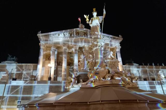 Österreichisches Parlament Außenansicht - Teilansicht