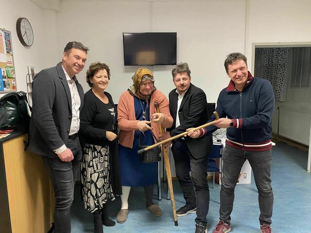 Jochen Bocksruker, Ursula Lackner, Udo Hebesberger und Andreas Albrecher mit Kabarettist Markus Hirtler | Foto: Stadtgemeinde Bärnbach