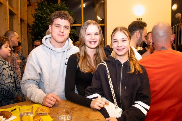 Alfred Tomaschofsky, Jeanine und Stella Dospel aus Absdorf. | Foto: Christian Nowotny