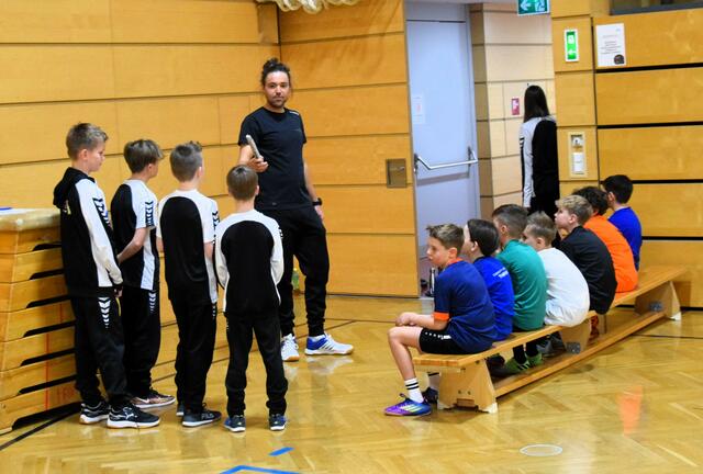 Sportliche Eignungstestung an der Sport-MS2 in Kufstein. | Foto: Schwaighofer