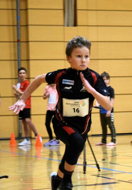 Sportliche Eignungstestung an der Sport-MS2 in Kufstein. | Foto: Schwaighofer