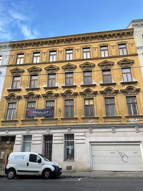 Beim Haus in der Weitlofgasse 9 wird aktuell noch gearbeitet.  | Foto: Laura Rieger