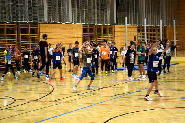 Sportliche Eignungstestung an der Sport-MS2 in Kufstein. | Foto: Schwaighofer