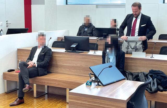 Nicht schuldig bekannte sich der Erstangeklagte (Foto links), die Drittbeschuldigte legte ein Geständnis ab. | Foto: Gernot Heigl