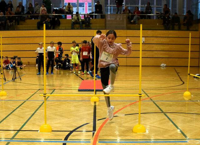 Sportliche Eignungstestung an der Sport-MS2 in Kufstein. | Foto: Schwaighofer
