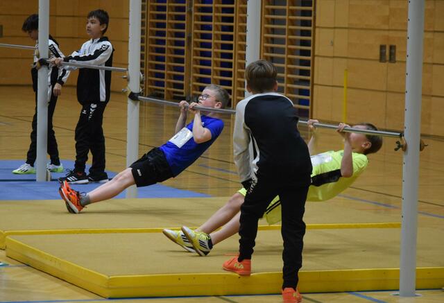 Sportliche Eignungstestung an der Sport-MS2 in Kufstein. | Foto: Schwaighofer