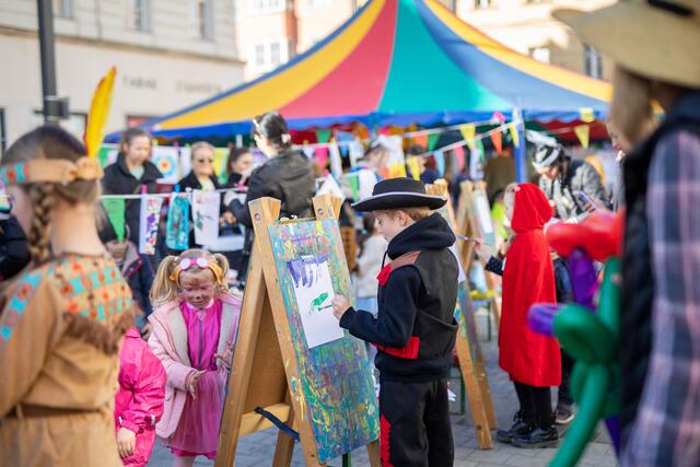 Buntes Unterhaltungsprogramm in der Innenstadt. | Foto: Klinger