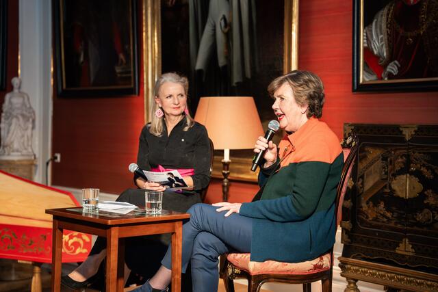 Gabriele Hofer-Stelzhammer im Gespräch mit Helga Rabl-Sadler. | Foto: infilmity/Jakob Kreinecker