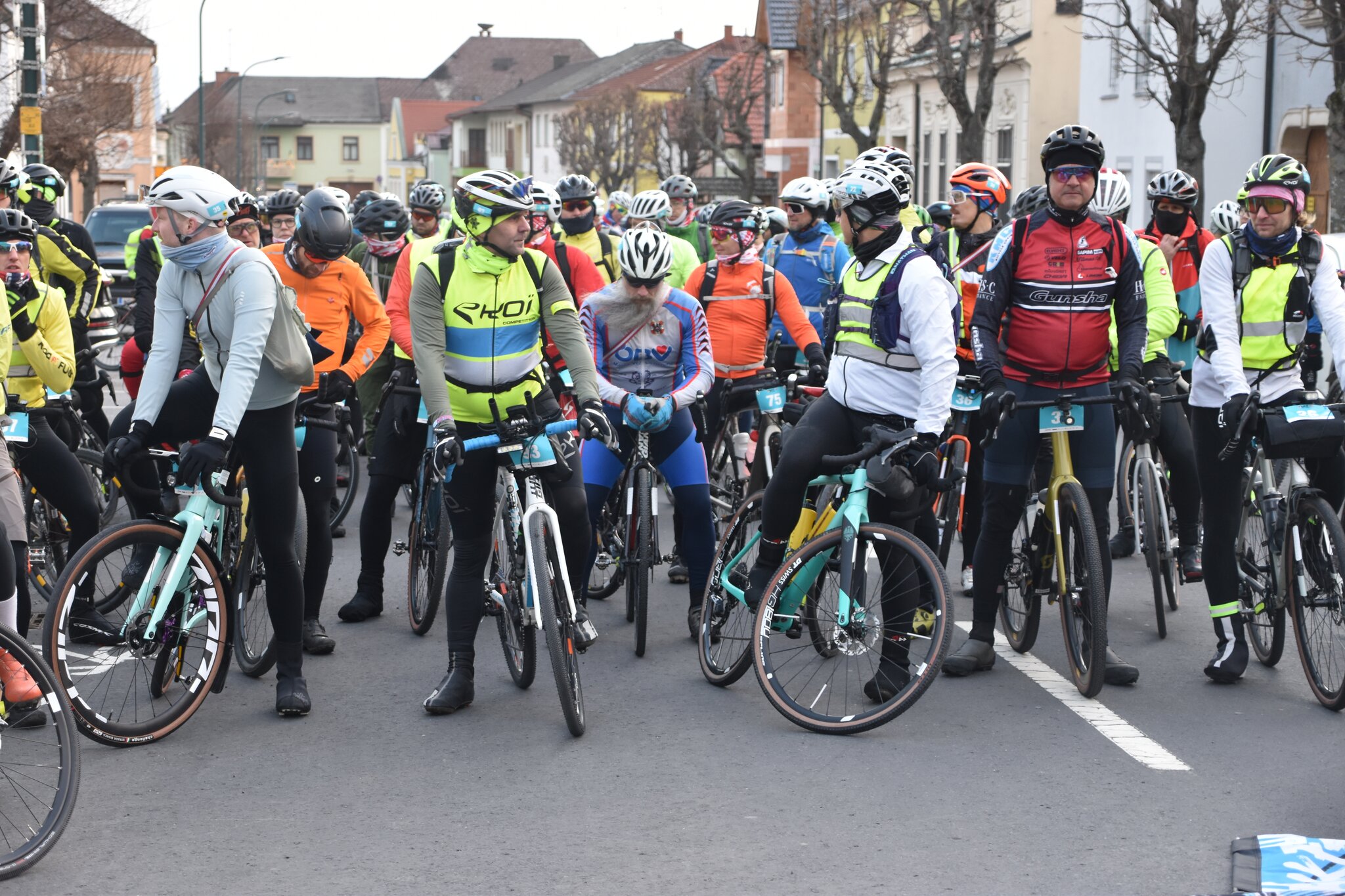 Burgenland Extrem 2024 Start frei für 224 Meilen um den Neusiedler See