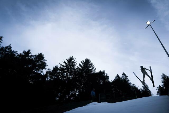 Das Kinder-Schanzenfest (für Kinder im Alter von sechs bis zehn Jahren) findet am Sonntag, dem 04. Februar 2024 von 11 bis 13 Uhr bei der Bettelwurf-Schanze im Gnadenwald statt. 