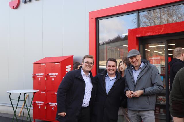 Strahlende Männeraugen bei der Eröffnung des Würth Shops in Kufstein. | Foto: Nimpf