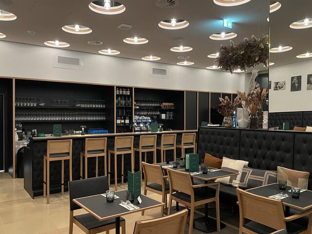 Die Atmosphäre soll modern, aber auch gemütlich sein. | Foto: Schuster/RMW