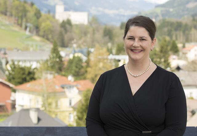 Am Donnerstag, 22. Februar zwischen 13 und 16 Uhr lädt Bezirkshauptfrau Olga Reisner OsttirolerInnen zu den Bürgersprechstunden | Foto: Land Tirol/Forcher