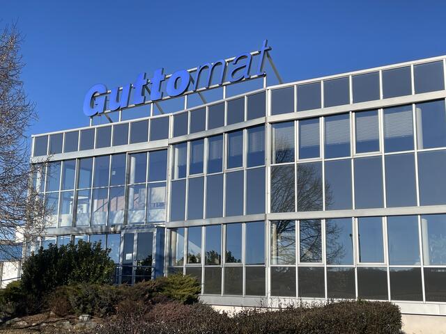 Der Garagentorhersteller Door Systems, der seinen Sitz in Graz hat und in Güssing unter dem Markennamen Guttomat produziert, hat Insolvenz angemeldet. | Foto: Martin Wurglits