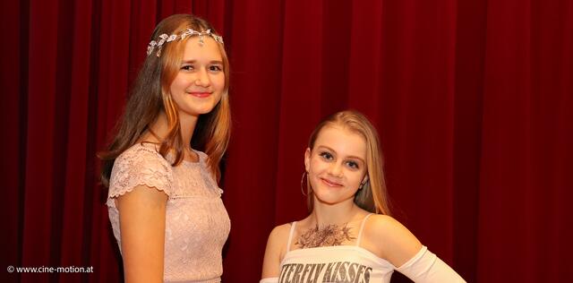 Anna-Sophie mit Larissa Lodner. | Foto: www.cine-motion.at / Ivanek