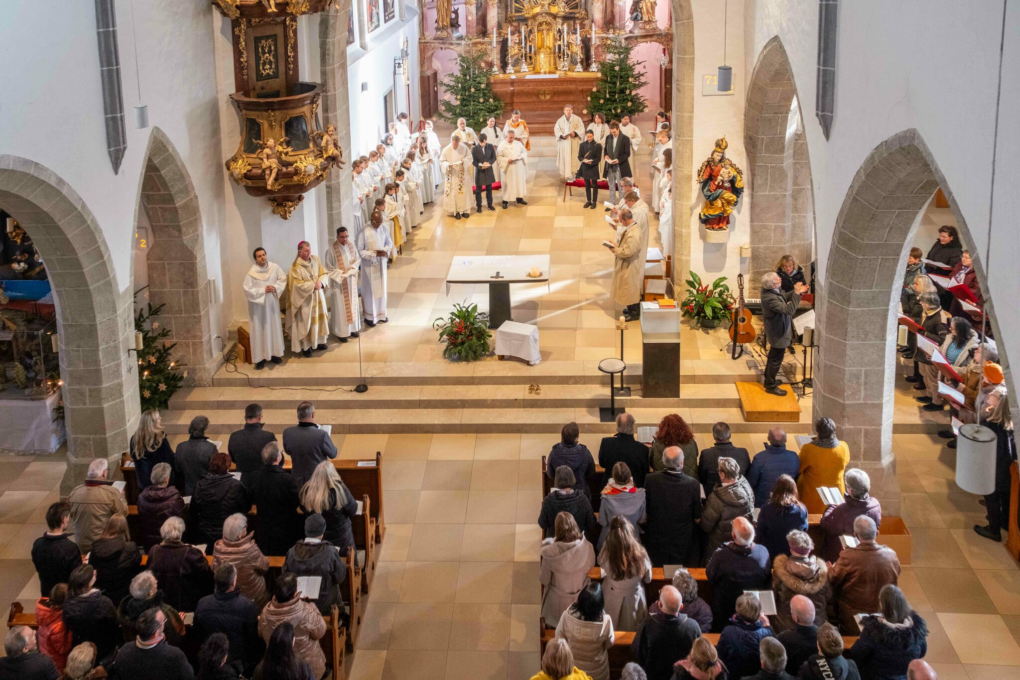 Pfarrstrukturreform Amtsübergabe bei der neuen Pfarre Steyr Steyr