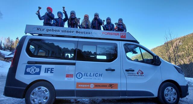 v.l.: Julia Lugmayr, Emilia Jagersberger, Xenia Hofmacher, Lilli Brandecker, Sophie Lugmayr, Lenka Kalavska und Fabia Hofmacher.

 

 | Foto: Judith Lugmayr