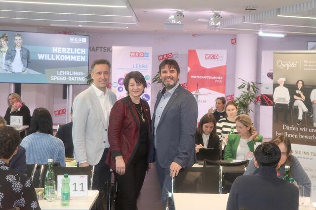 WKW Bildungssprecher Alexander Eppler, Spartenobfrau Gewerbe&amp;Handwerk Maria Smogics-Neumann und Spartenobmann Tourismus&amp;Freizeitwirtschaft Markus Grießle (v.r.n.l.).