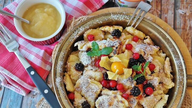 Kaiserschmarren ist ein echter Klassiker unter den Süßspeisen. | Foto: Pixabay