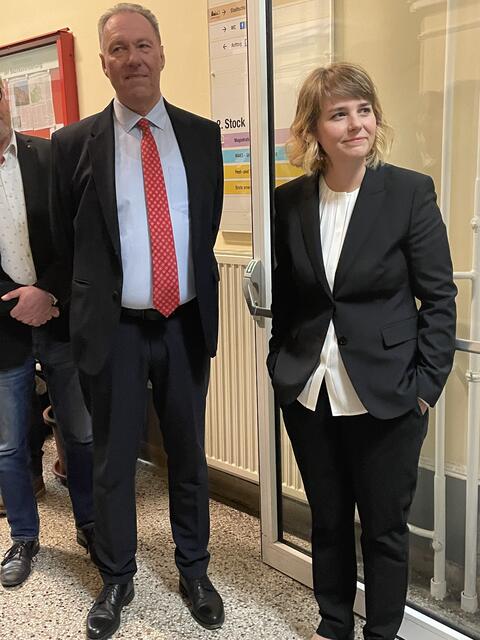 Anspannung lag in der Luft. Franz Prokop und Nachfolgerin Stefanie Lamp. | Foto: mjp