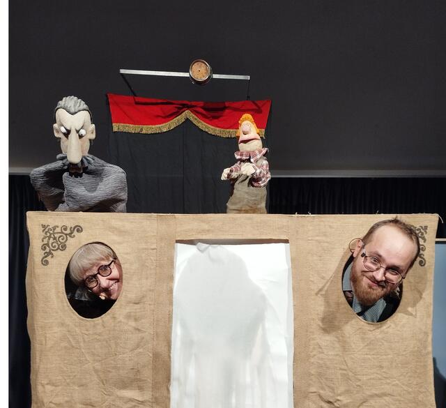 Figuren-Theater Tröbinger zu Gast in der Mittelschule Pabneukirchen.  | Foto: J. Böhm