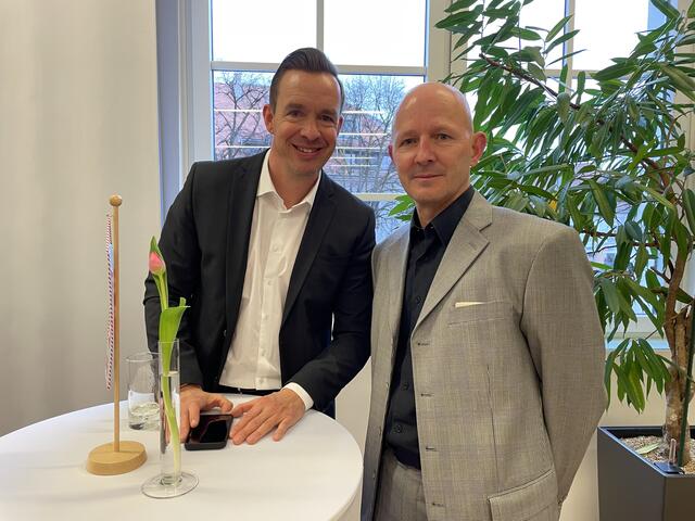 Lukas Reutterer und Claus Zeppelzauer, Geschäftsführer Ecoplus digital. | Foto: Victoria Edlinger