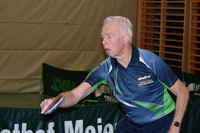 Hans Jürgen Neumann, der kürzlich seinen 80sten Geburtstag gefeiert hat und nach wie vor hervorragende Leistungen gegen die oft weitaus jüngere Konkurrenz zeigt. | Foto: TTC Intersport Frühstückl/Stöckl