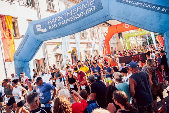 Heiß wird es etwa wieder beim Wüstenlauf in Bad Radkersburg.  | Foto: New Fish Media 