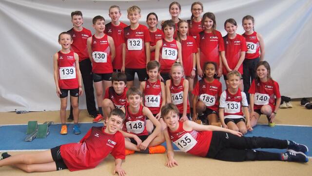Hervorragend haben sich die Kinder vom SV Reutte Leichtathletik beim Kids-Cup und der TM der U14 in Innsbruck präsentiert.  | Foto: Witting