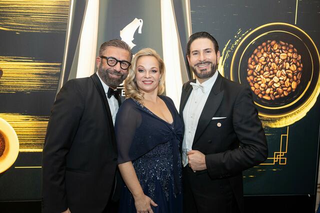 Mauro Maloberti mit Christina Hummel und KS Clemens Unterreiner (rechts) | Foto: Rene Brunhölzl
