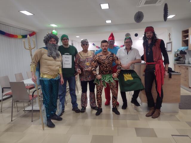 Viele kreative Kostüme zum Thema Disney konnten am Gschnas bewundert werden. | Foto: ÖVP/Biringer