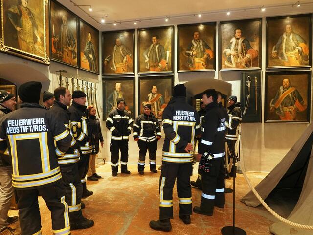 Die FFF Neustift/Rosalia und die FF Forchtenau übten zusammen für den Ernstfall auf der Burg Forchtenstein | Foto: FF Neustift/Rosalia