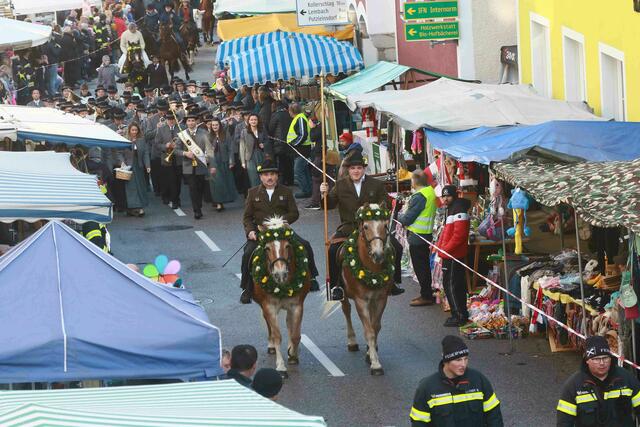 Beim Leonhardiritt in Sarleinsbach feiert der ganze Ort mit. | Foto: gawe