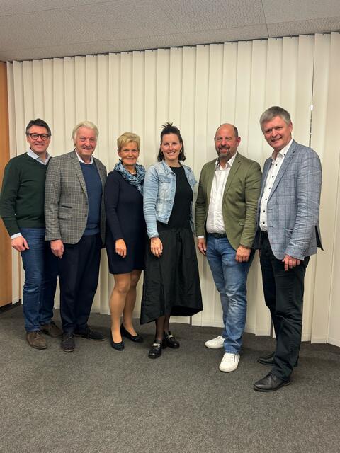 Kornelius Schneider, Alfred Babinsky, Elisabeth Schüttengruber-Holly, Marlis Schmidt, Alexander Rausch, Günter Schnötzinger | Foto: Volkspartei Hollabrunn