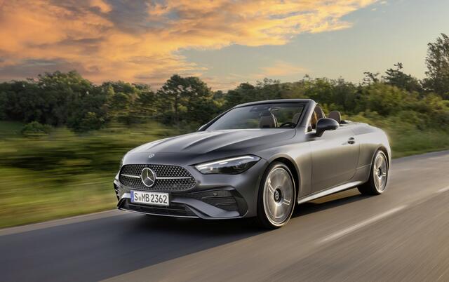Für das neue Mercedes-Benz CLE Cabriolet stehen verschiedene Vierzylinder- und ein 3,0-Liter-Sechszylinder-Benziner zur Wahl, die alle Mildhybride sind.  | Foto: Mercedes-Benz