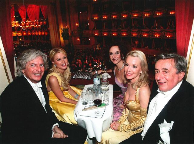 2007 war Paris Hilton Lugners Begleitung. | Foto: Richard Lugner