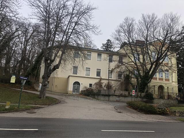 Südliche Grundstücksgrenze