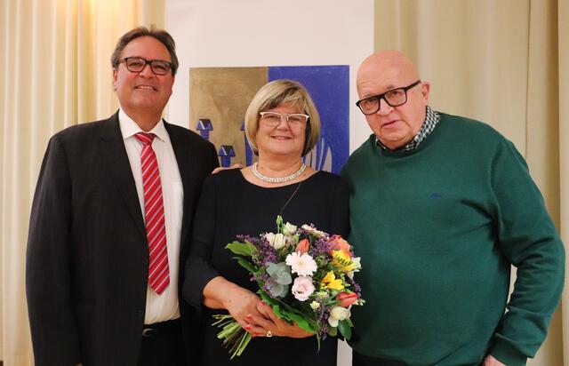 Christian Konrad und Ursula Rauch mit dem langjährigen politischen Weggefährten Peter Tabor.  | Foto: Edith Ertl