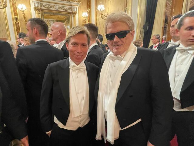 Künstlermanager Herlmut Werner mit dem deutschen Schlagersänger Heino. | Foto: Patricia Hillinger/RMW