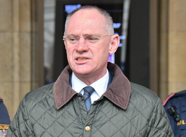 BM Gerhard Karner